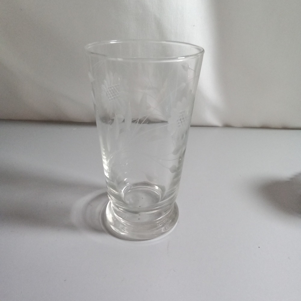 Vintage Etched Sunflower Clear Glass Footed Tumbler Drinking Glass 5.5 Inch